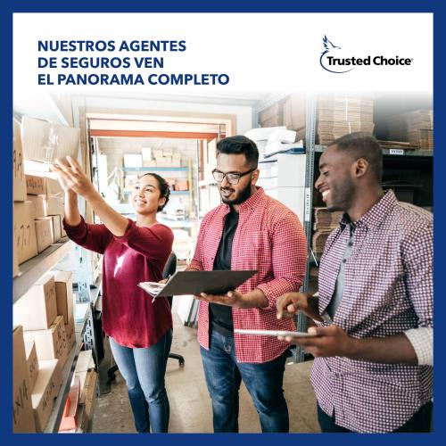 Team of 3 working in a warehouse